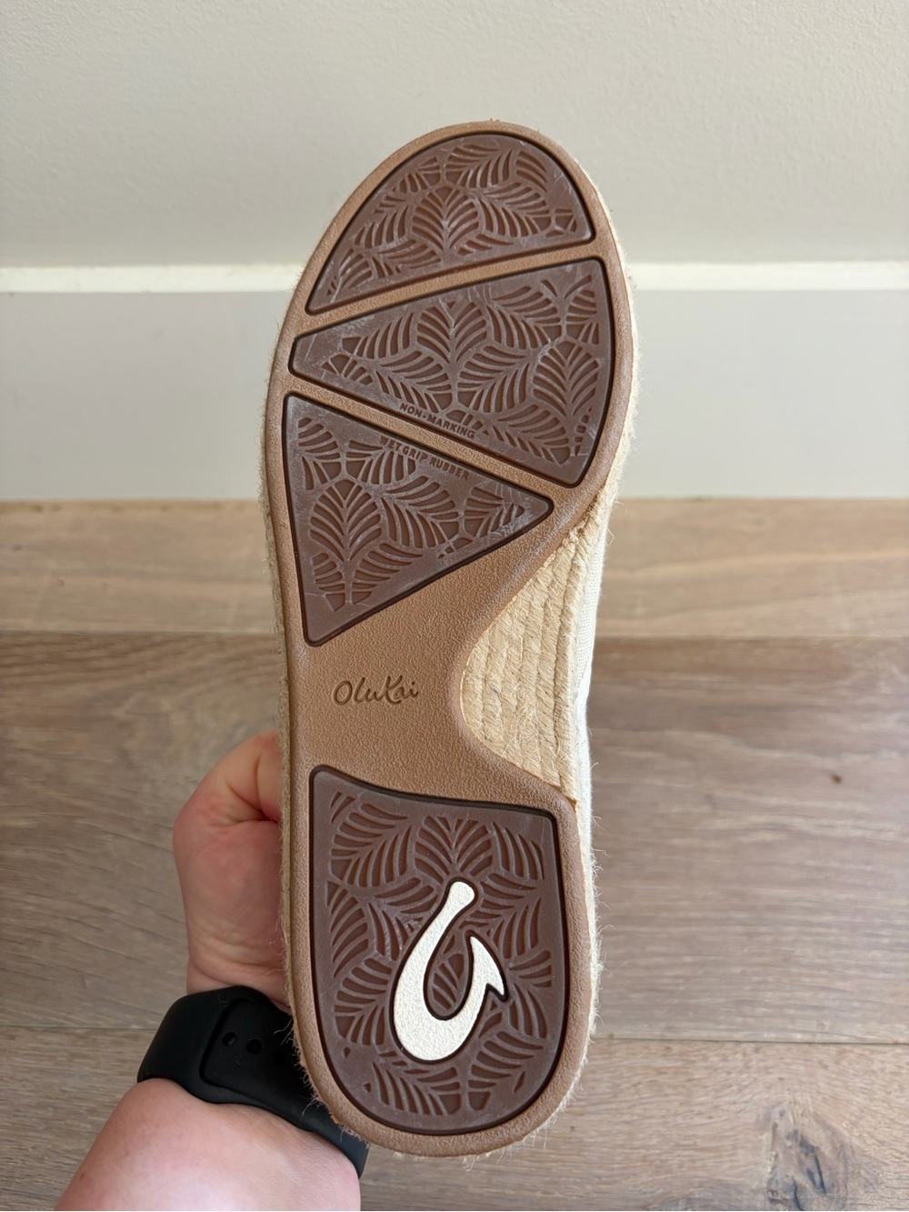 OluKai Kaula Pa'a Kapa espadrille linen slip on comfort -size 8 - Picture 9 of 10